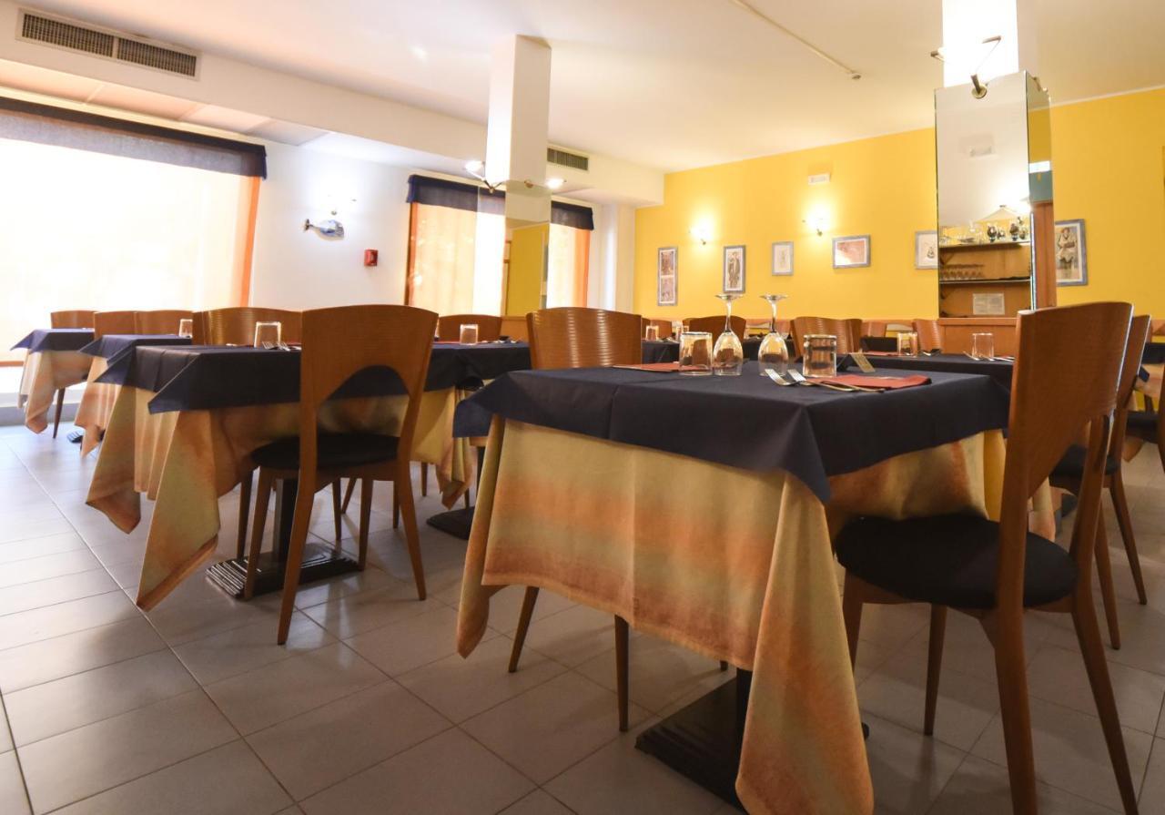 סן וינצ'נזו Hotel Kon Tiki מראה חיצוני תמונה