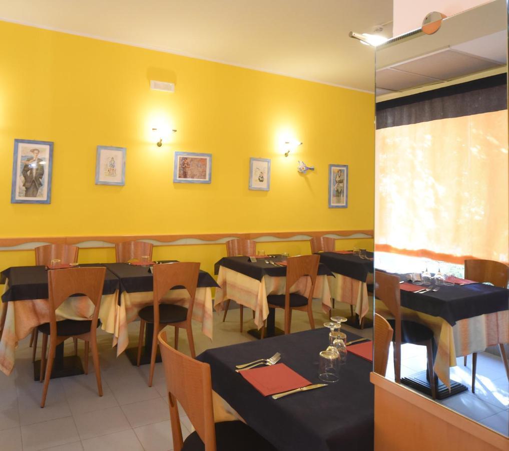 סן וינצ'נזו Hotel Kon Tiki מראה חיצוני תמונה