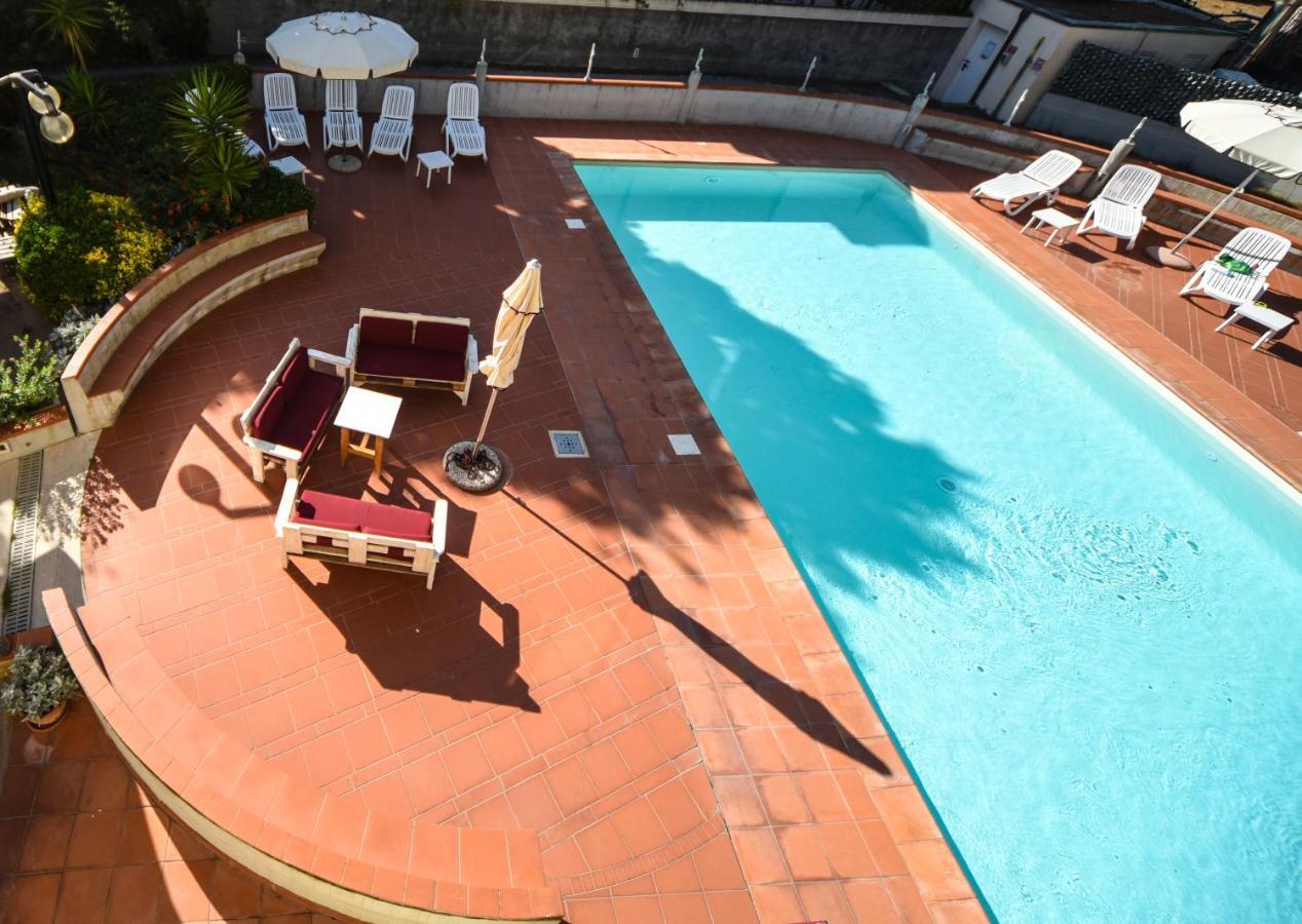 סן וינצ'נזו Hotel Kon Tiki מראה חיצוני תמונה